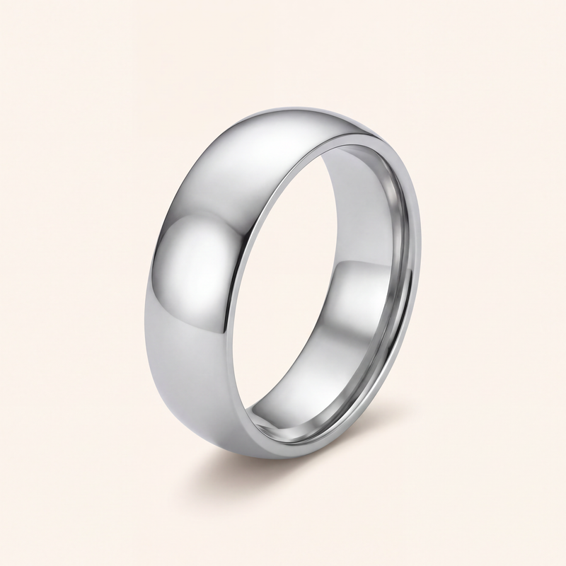 Noor Essential Ring, polished steel, three-quarter view