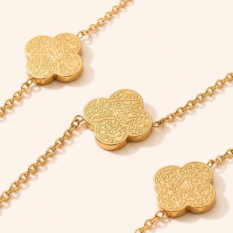 Rawdat Al-Qalb Trio Necklace, gold, engraving detail