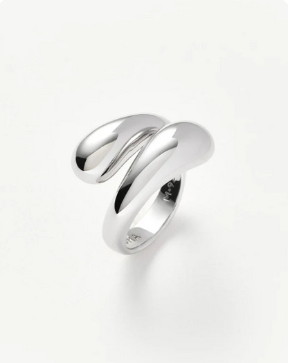 Savi Sculptural Crossover Ring