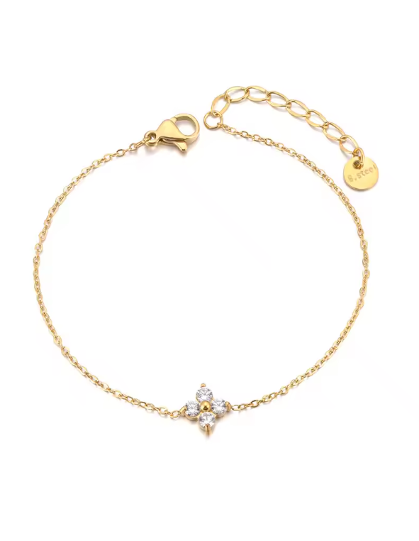 Lucky Four Leaf Clover Moissanite